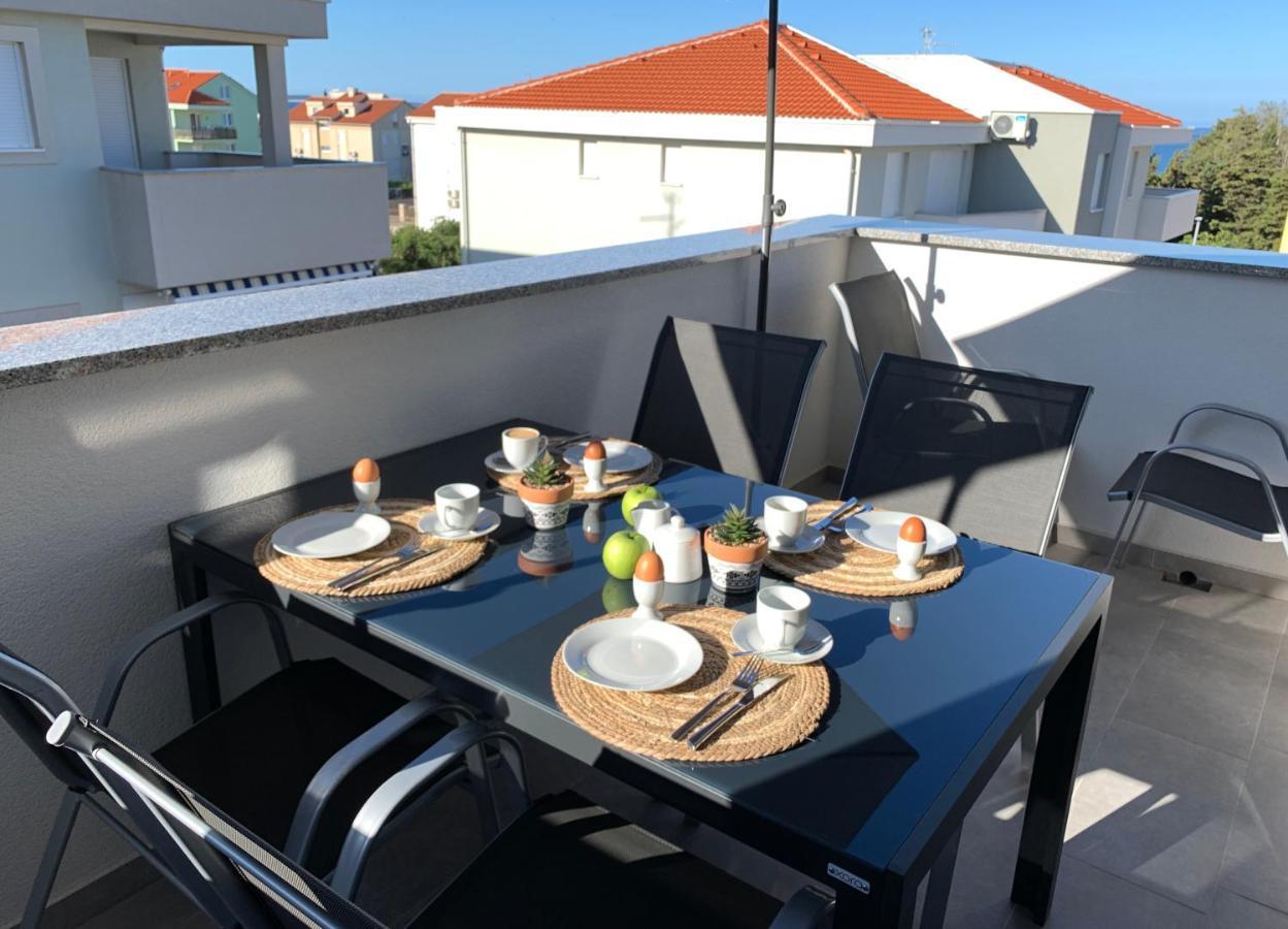 Nova Excellence Novalja Exterior foto