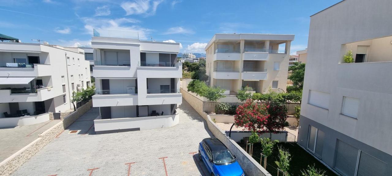 Nova Excellence Novalja Exterior foto